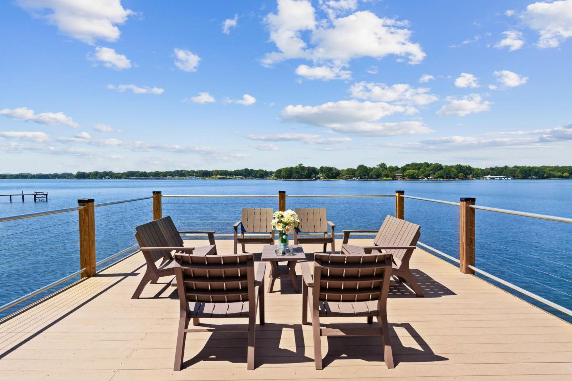 מורסוויל Lakefront Living מראה חיצוני תמונה