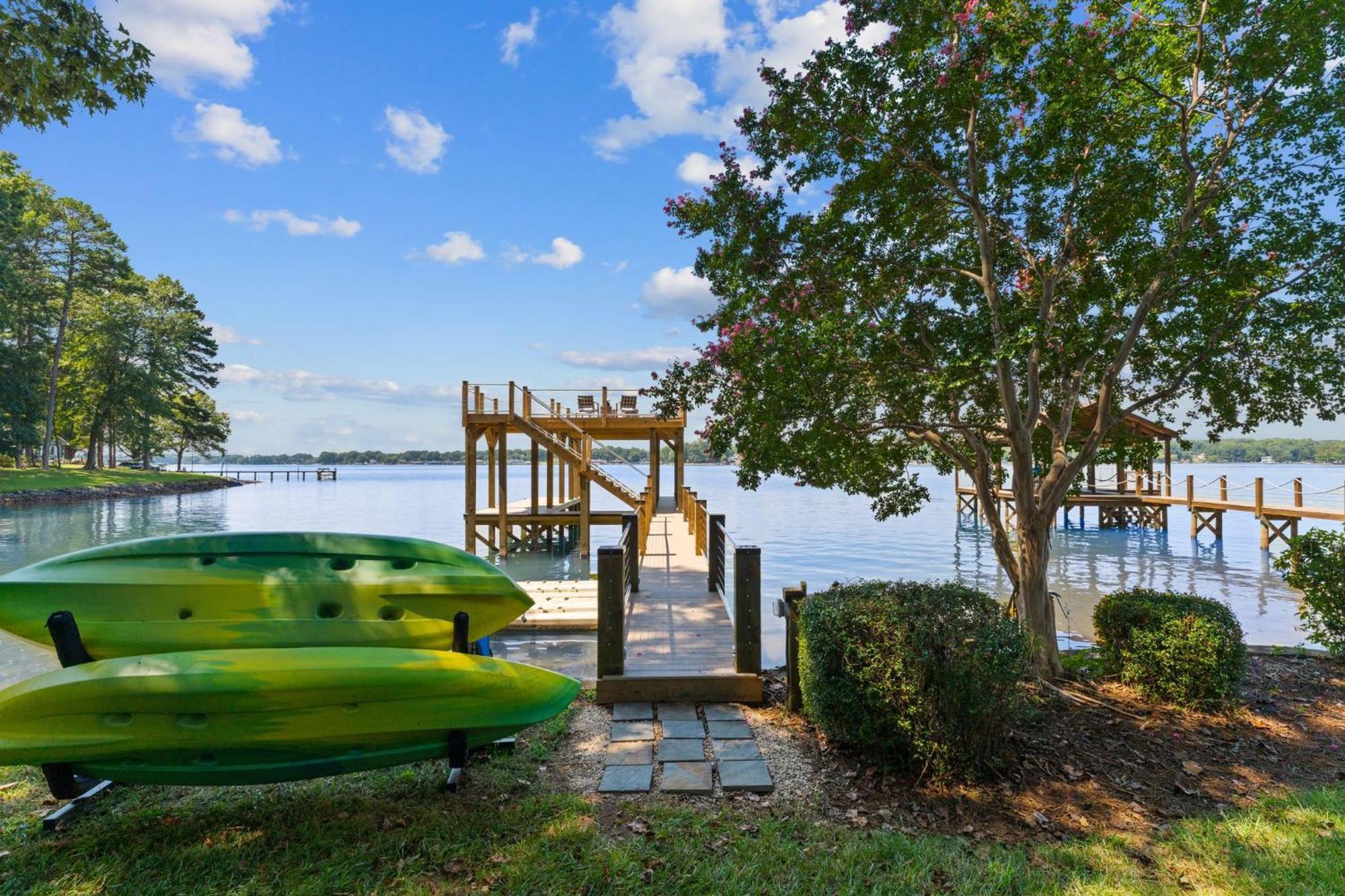 מורסוויל Lakefront Living מראה חיצוני תמונה